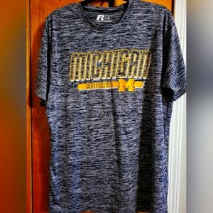 Ladies University of Michigan Shirt Size Large
